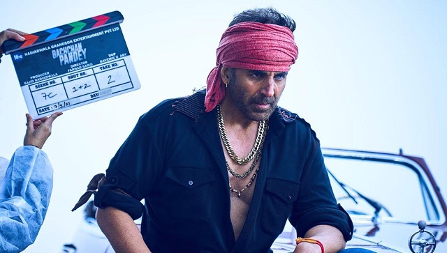Akshay Kumar's Bachchan Pandey goes on floors; actor shares new still from set Akshay Kumar's Bachchan Pandey goes on floors; actor shares new still from set