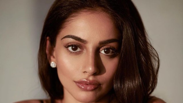 Banita Sandhu tests positive for COVID-19 in Kolkata, admitted to private hospital Banita Sandhu tests positive for COVID-19 in Kolkata, admitted to private hospital