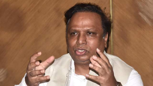 Ex Maharashtra sports minister Ashish Shelar files nomination for BFI president's post, says will win elections with 70 percent votes Ex Maharashtra sports minister Ashish Shelar files nomination for BFI president's post, says will win elections with 70 percent votes