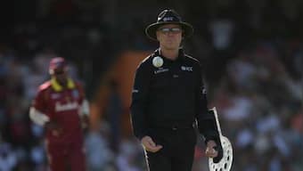 Australian umpire Bruce Oxenford announces retirement from international cricket after 15-year long career