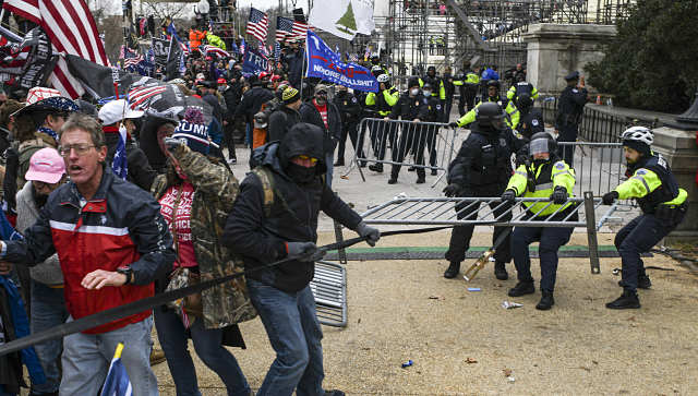 'What a joke': Black Lives Matter activists note contrast in police response at Capitol 'What a joke': Black Lives Matter activists note contrast in police response at Capitol