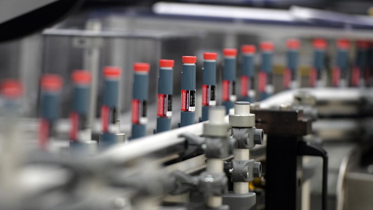 Eli Lilly inks pacts for COVID-19 drug Baricitinib with Torrent Pharma, Dr Reddy's and MSN Labs Eli Lilly inks pacts for COVID-19 drug Baricitinib with Torrent Pharma, Dr Reddy's and MSN Labs