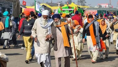Farmers' Protest: 28-yr-old Haryana farmer dies after falling off tractor-trolley at Tikri