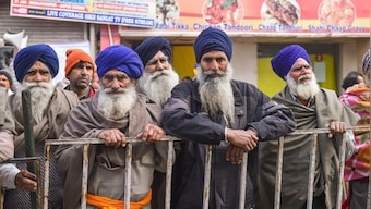 Farmers' stir: Protesters observe 'black day' to mark six months of agitation at Delhi borders against farm laws