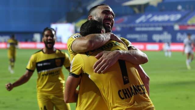 Joel Joseph Chianese of Hyderabad FC celebrate his goal with players during match 77 of the 7th season of the Hero Indian Super League between Hyderabad FC and Chennaiyin FC held at the Tilak Maidan Stadium, Goa, India on the 31st January 2021 Photo by Arjun Singh/ Sportzpics for ISL