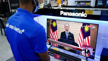 Malaysia declares COVID-19 state of emergency amid political turmoil, suspends Parliament till August