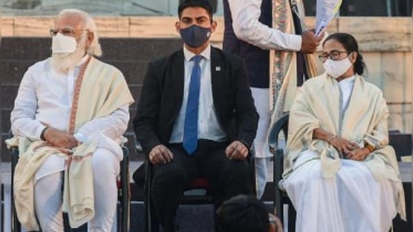 Mamata declines to speak after Jai Shri Ram slogan at Netaji event: No one can teach 'lumpens to be dignified', says Derek O'Brien