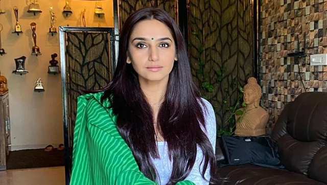 SC grants bail to Kannada actress Ragini Dwivedi in Sandalwood drugs case SC grants bail to Kannada actress Ragini Dwivedi in Sandalwood drugs case