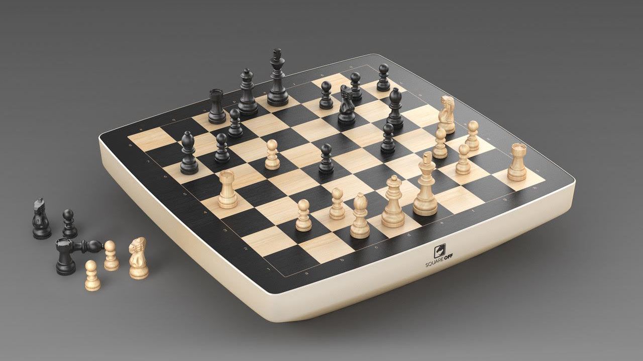 Square Off Pro Rollable e-Chessboard