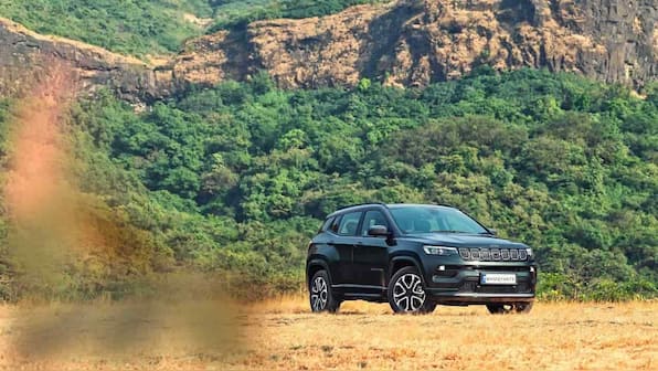 Jeep Compass 2021 facelift with revised interiors unveiled in India ahead of February launch