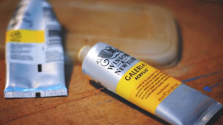 Beautiful Paints To Encourage a Budding Artist Beautiful Paints To Encourage a Budding Artist