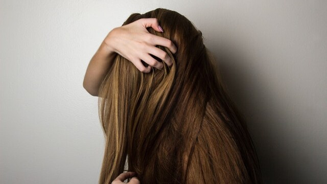 Premium hair oils for a healthy scalp Premium hair oils for a healthy scalp