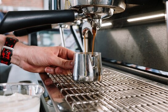 Wake up to great coffee with these top coffee makers Wake up to great coffee with these top coffee makers