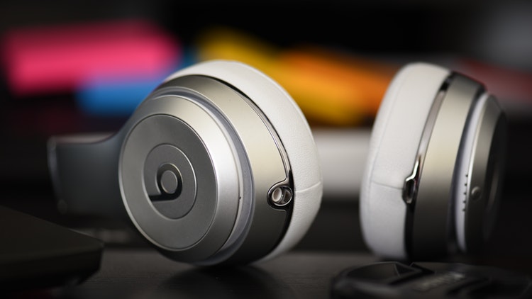 Tune in to clear audio with these top noise-cancelling headphones Tune in to clear audio with these top noise-cancelling headphones