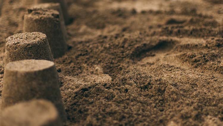 Bring the sandbox experience indoors Bring the sandbox experience indoors