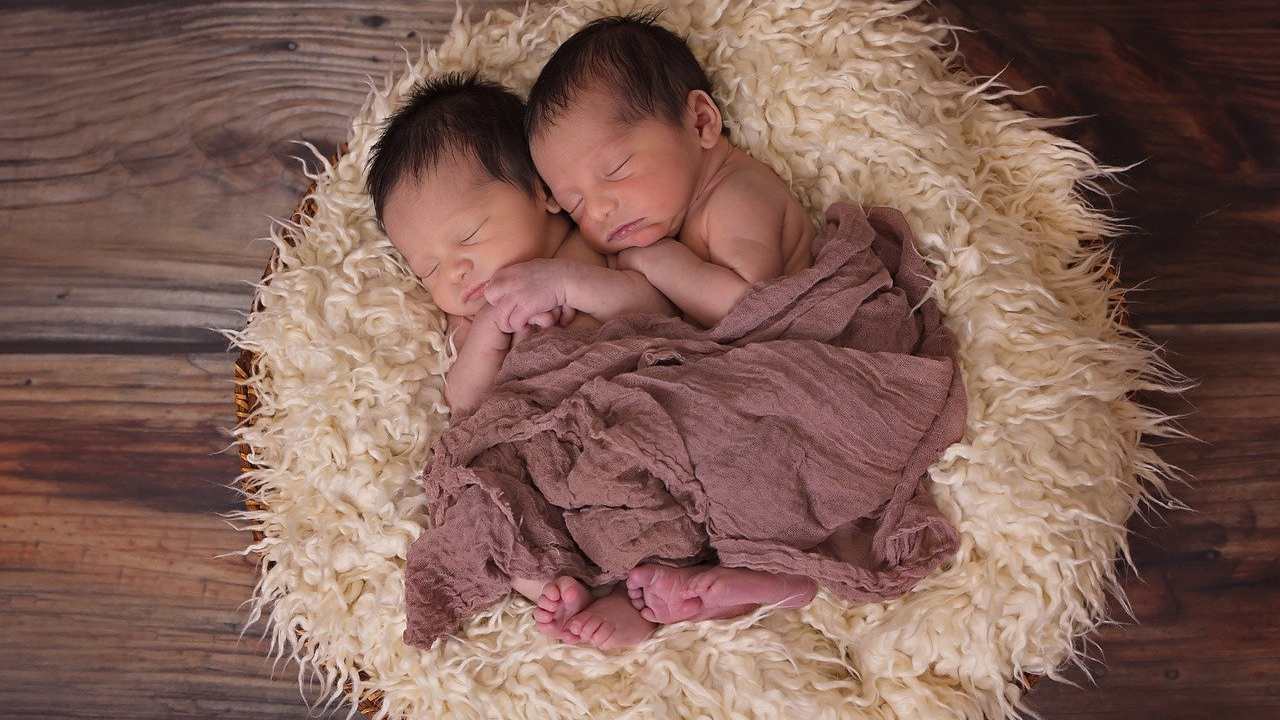 In one of the pairs of twins studied, for example, a mutation was present in all of cells in one sibling's body — meaning it likely happened very early in development —but not at all in the other twin.