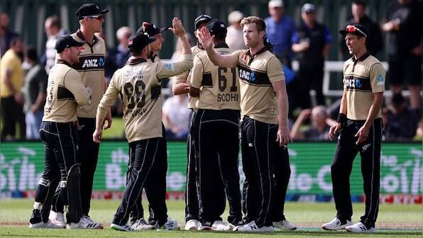 Australia's T20I tour of New Zealand hit by community coronavirus outbreak