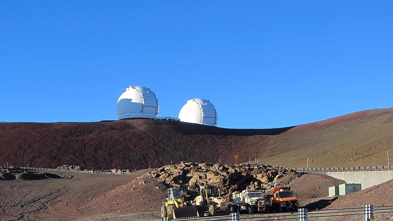 W. M. Keck Observatory. Mauna Kea Summit, Big Island, Hawaii, United States. Image credit: Wikipedia 