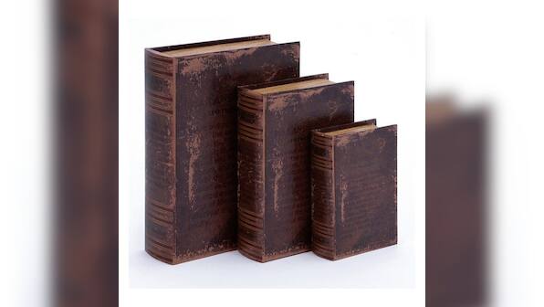 Four Classic Box sets for the Bibliophile in you