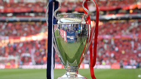 European football split as elite clubs like Barcelona, Real Madrid and Manchester United threaten breakaway league