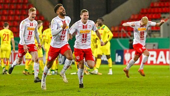 German Cup: Cologne knocked out of tournament by second-division side Jahn Regensburg