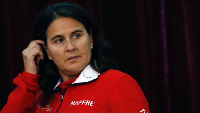 Former Wimbledon champion Conchita Martinez tests COVID-19 positive in Qatar Former Wimbledon champion Conchita Martinez tests COVID-19 positive in Qatar