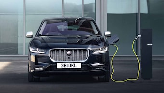 Jaguar will become a pure-EV manufacturer by 2025; first all-electric Land Rover due in 2024