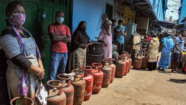Domestic LPG cylinder prices across India up by Rs 25.5; check steps to apply for new gas connection here