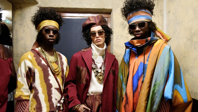 London Fashion Week goes online owing to COVID-19 lockdown; Burberry, Molly Goddard to broadcast collections London Fashion Week goes online owing to COVID-19 lockdown; Burberry, Molly Goddard to broadcast collections