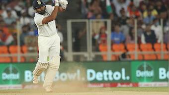 India vs England: Former cricketers feel Motera pitch not ideal for Test match, Sunil Gavaskar thinks otherwise