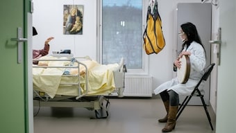 Paris' Théâtre de la Ville, started as a lockdown initiative, attests to the healing power of a 'poetic consultation'