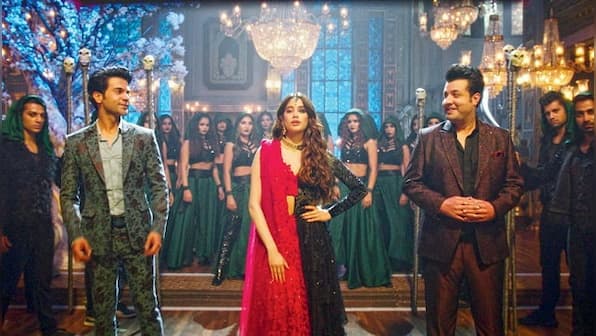 Watch: Roohi song Panghat sees Janhvi Kapoor channelise a glamourous witch avatar