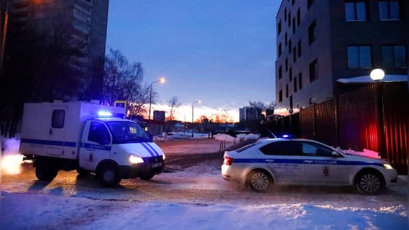 Russia detects first cases of H5N8 bird flu in humans in poultry farm, says it has alerted WHO