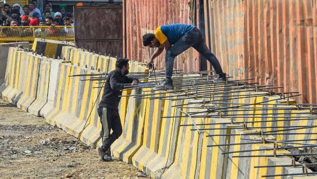 From concrete barricades to barbed wires, Delhi Police sets up strict security measures; protesters say 'can't cage our spirits' From concrete barricades to barbed wires, Delhi Police sets up strict security measures; protesters say 'can't cage our spirits'