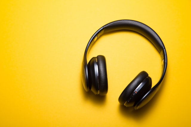 Premium gaming headphones to enhance your gaming experience Premium gaming headphones to enhance your gaming experience