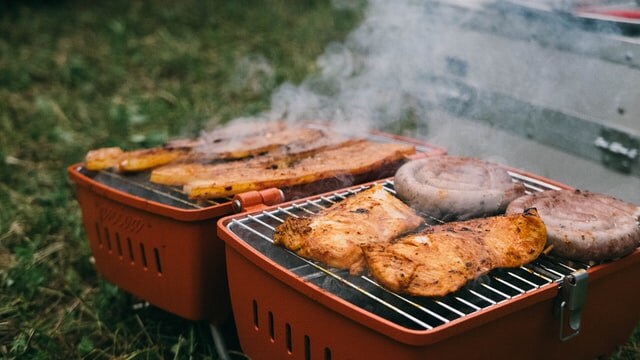Enjoy easy BBQ evening with these top chimney starters Enjoy easy BBQ evening with these top chimney starters