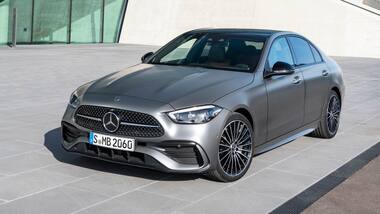 All-new Mercedes-Benz C-class makes world premiere, follows in the S-class' footsteps