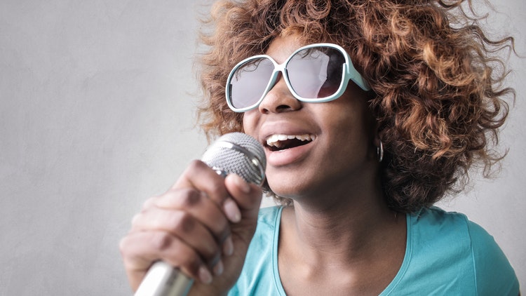 Sing out loud and clear with these top karaoke mics Sing out loud and clear with these top karaoke mics