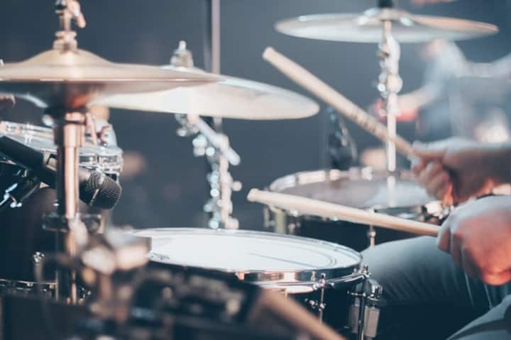 Electronic drum sets to save space at home
