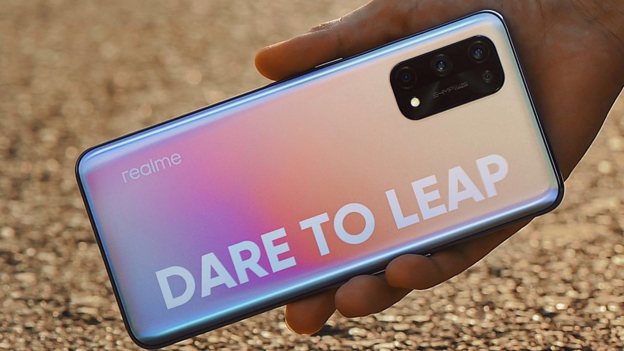 Realme X7 Pro 5G with a 64 MP quad camera to go on sale today at 12 pm on Flipkart and realme.com Realme X7 Pro 5G with a 64 MP quad camera to go on sale today at 12 pm on Flipkart and realme.com