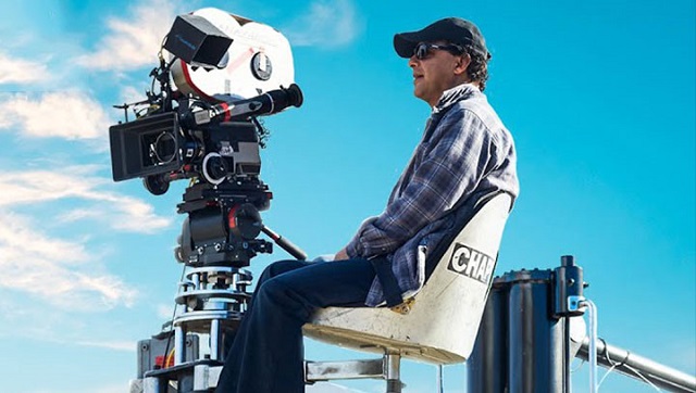 Vidhu Vinod Chopra on his memoir and filmmaking: 'Intention is to make good cinema that makes good money' Vidhu Vinod Chopra on his memoir and filmmaking: 'Intention is to make good cinema that makes good money'