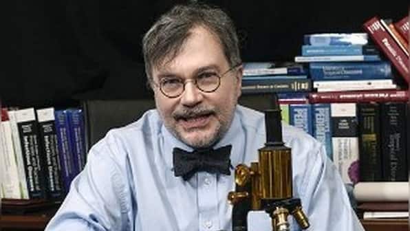 COVID-19 vaccine rollout by India has 'rescued the world' from pandemic, says Dr Peter Hotez