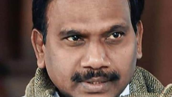 Tamil Nadu polls: EC issues notice to DMK's A Raja for 'derogatory' remarks against E Palaniswami