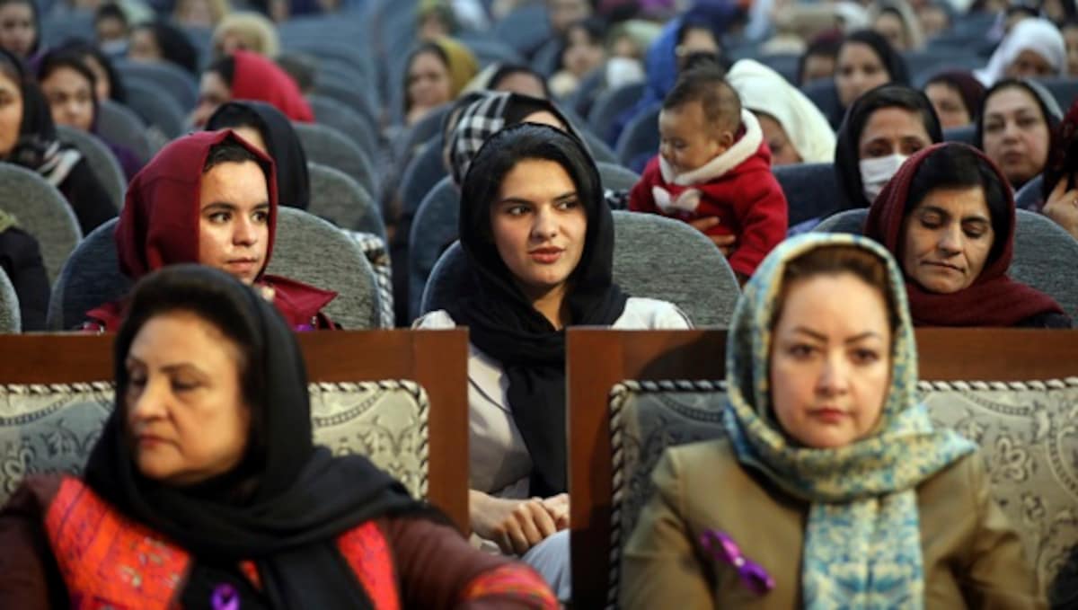 Taliban says Afghan women will be allowed to study at university under new  regime, but bans co-ed classes