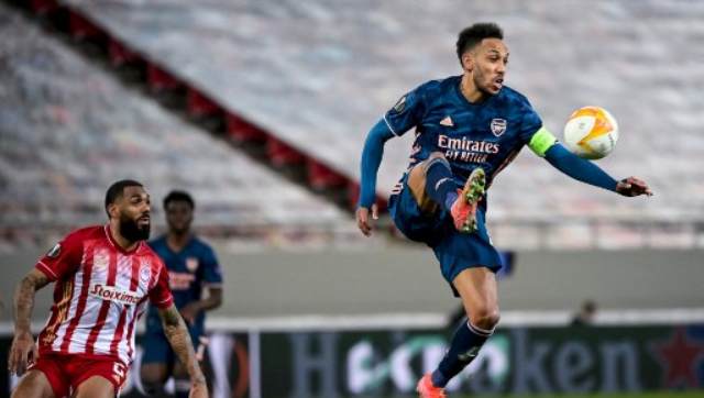 Europa League: Mikel Arteta holds 'positive' talks with Pierre-Emerick Aubameyang after dropping striker Europa League: Mikel Arteta holds 'positive' talks with Pierre-Emerick Aubameyang after dropping striker