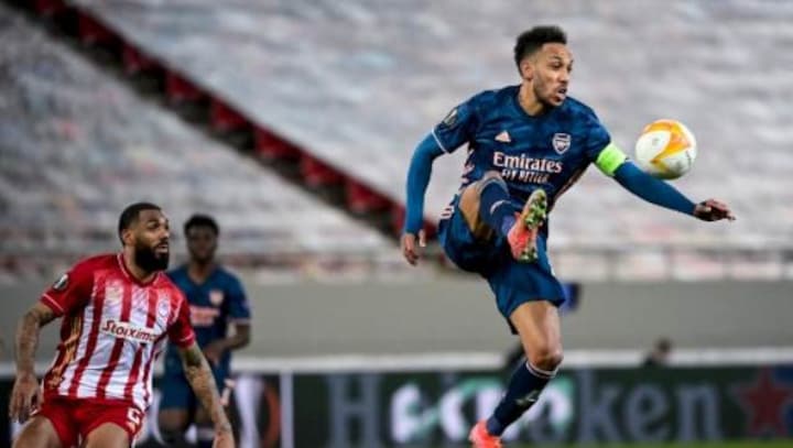Premier League: Arteta 'moving forward' after dropping Pierre-Emerick Aubameyang for discipline breach