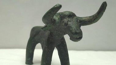 Greece: Heavy rainfall leads to discovery of ancient bronze bull figurine, a votive offering made to Zeus