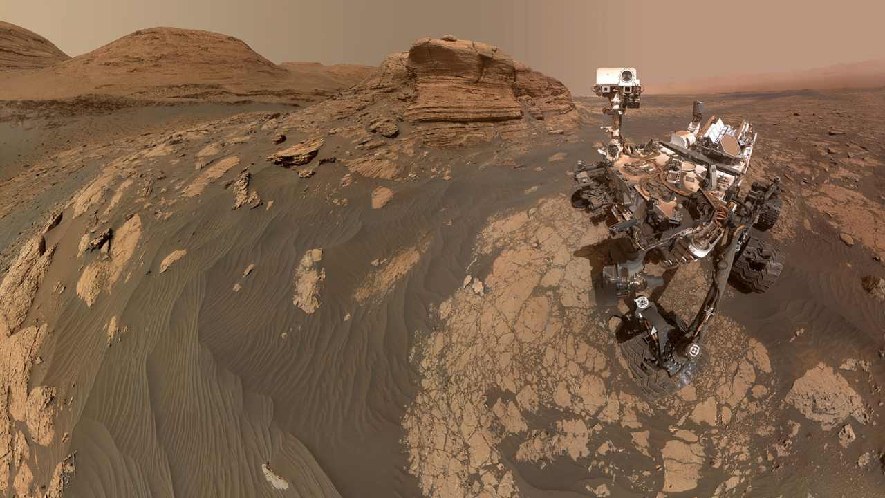 El Curiosity Rover en Marte comparte un panorama increíble y una selfie con el rocoso Monte Merko