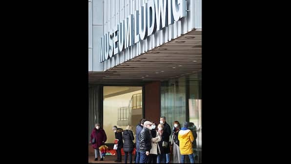 As coronavirus restrictions ease in Germany, museums and galleries temporarily reopen for public