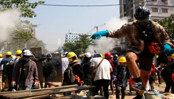 Myanmar crisis deepens as police round-up hundreds of protesters; labour unions call for strike on Monday